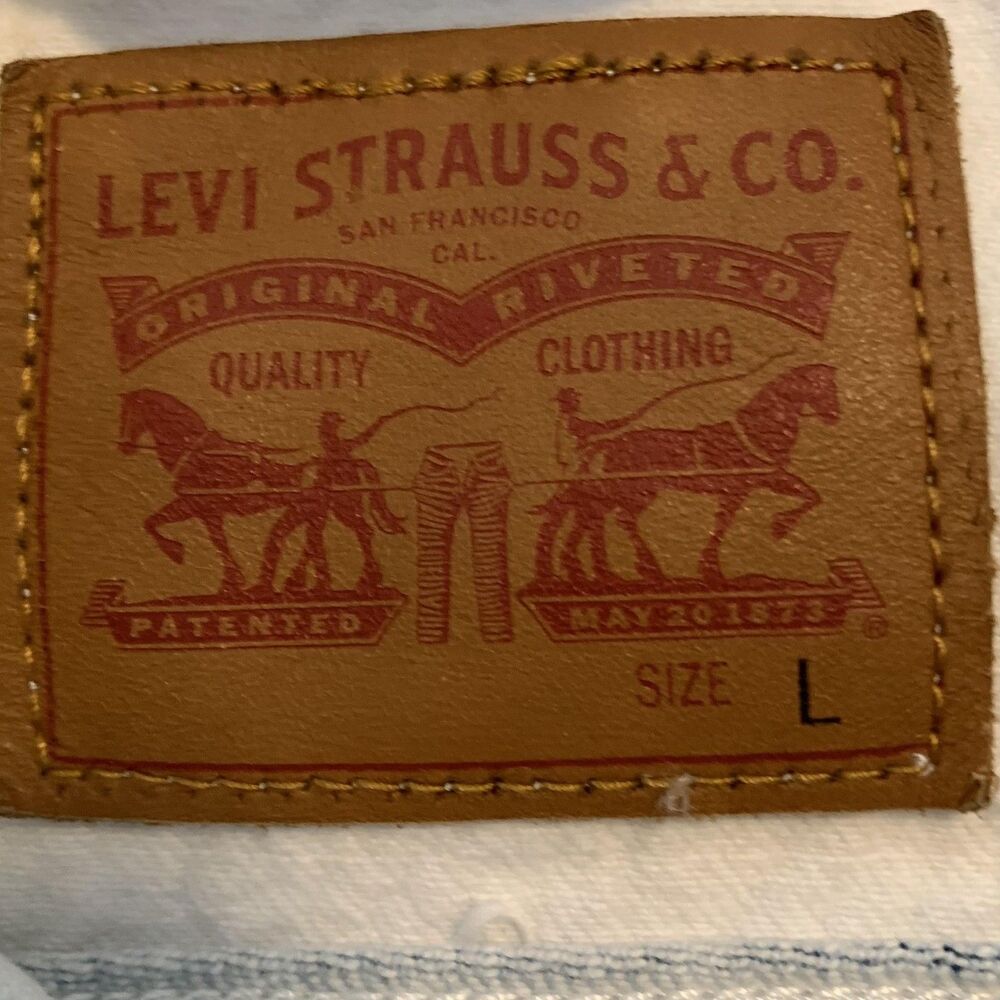 Levis Jean Trucker Jacket Woman’s Large‎ Light Blue/White Denim Button Front - Picture 2 of 9